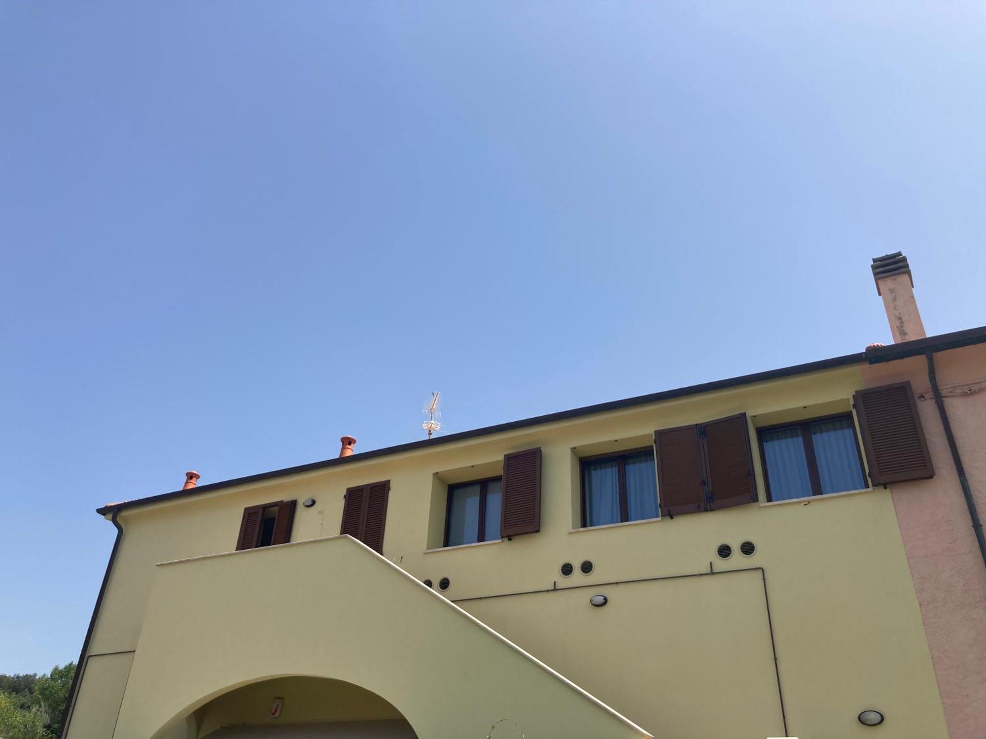 Le Corti Del Sole Residence เวนตูรีนา แตร์เม ภายนอก รูปภาพ