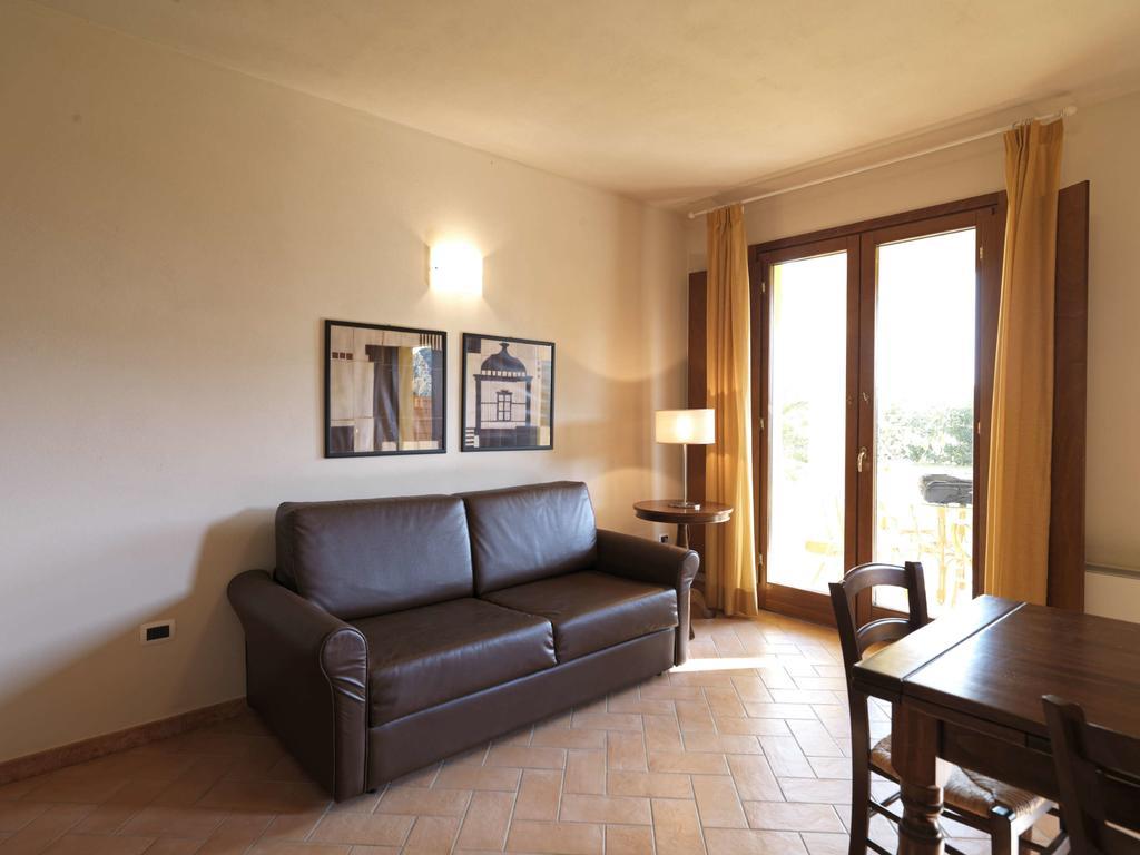 Le Corti Del Sole Residence เวนตูรีนา แตร์เม ภายนอก รูปภาพ